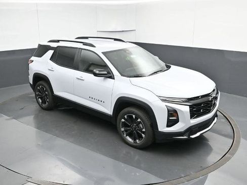 New 2026 Chevrolet Equinox RS w/ Convenience Package III image 23