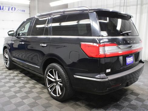 Used 2019 Lincoln Navigator Reserve AWD/4WD image 6