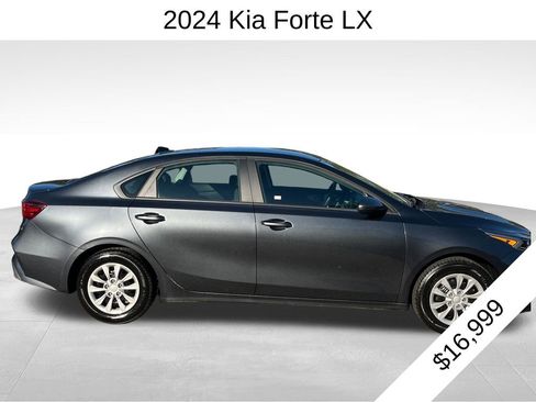 Used 2024 Kia Forte LX image 2