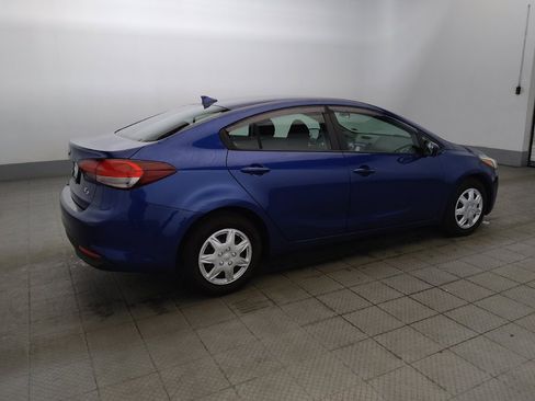 Used 2018 Kia Forte LX w/ LX Rear Camera Package FWD image 10