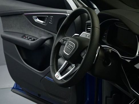Used 2025 Audi RS Q8 performance AWD/4WD image 65