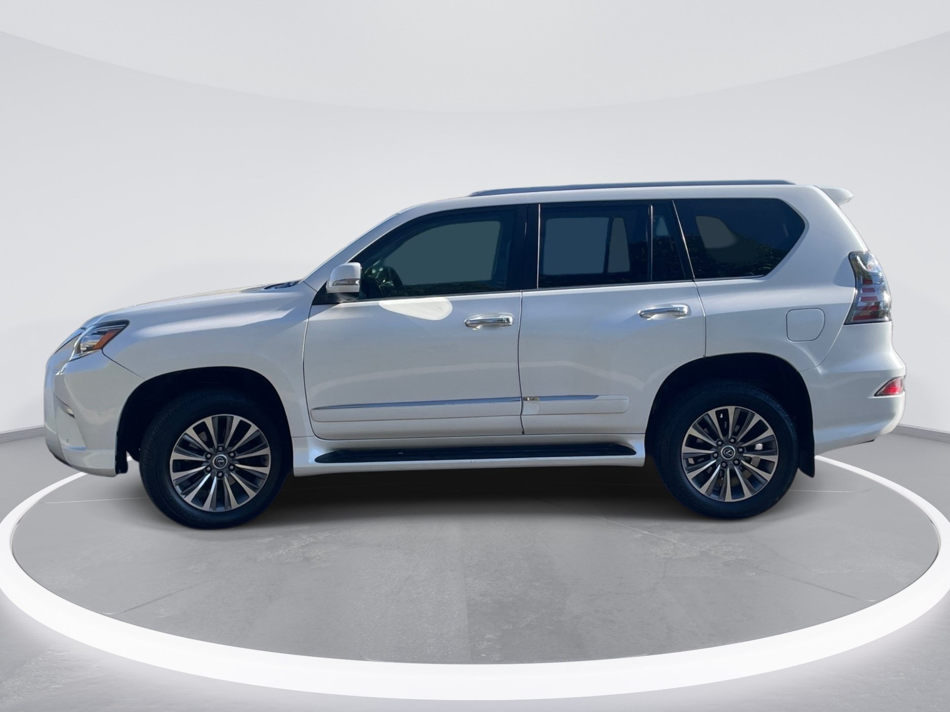 Used 2019 Lexus GX 460 Premium AWD/4WD image 4