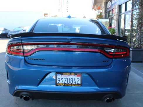 Used 2021 Dodge Charger GT w/ Blacktop Package image 4