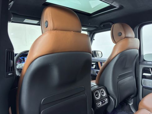 Used 2021 Mercedes-Benz G 63 AMG 4MATIC w/ G Manufaktur Interior Package image 44