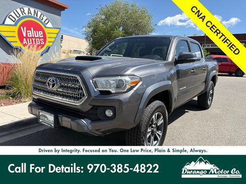 Used 2017 Toyota Tacoma TRD Sport w/ Tow Package (A/T) AWD/4WD image 1