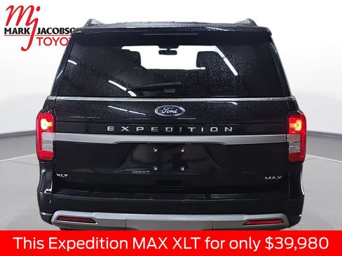 Used 2024 Ford Expedition Max XLT image 12