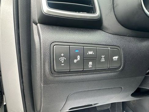 Used 2020 Hyundai Tucson Ultimate w/ Cargo Package image 16