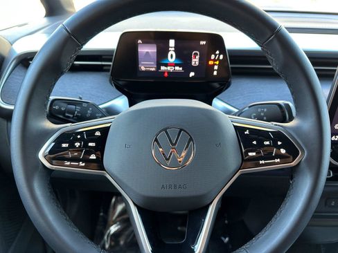 New 2025 Volkswagen ID. Buzz Pro S RWD image 24