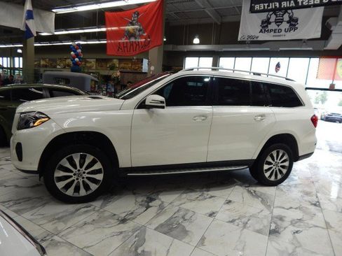 Used 2019 Mercedes-Benz GLS 450 4MATIC w/ Premium 1 Package image 10