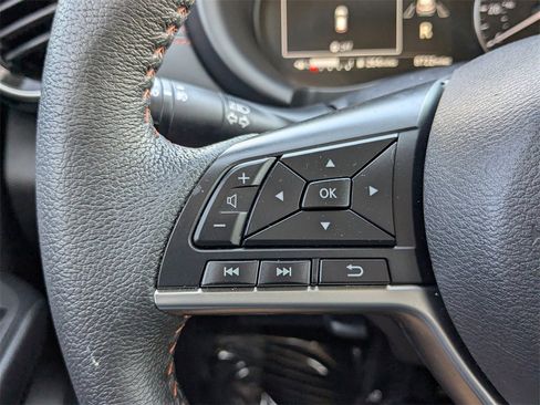 Used 2023 Nissan Kicks SR w/ SR Premium Package image 20