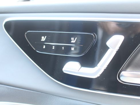 New 2026 Mercedes-Benz GLC 43 AMG AMG GLC 43 image 23