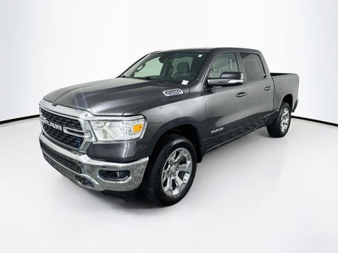 Used 2022 RAM 1500 Big Horn AWD/4WD image 3
