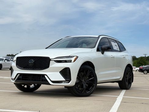 New 2026 Volvo XC60 B5 Ultra w/ Protection Package Premier AWD/4WD image 2