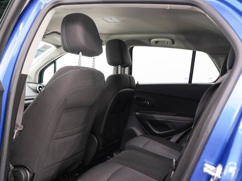 Used 2015 Chevrolet Trax LT FWD image 18