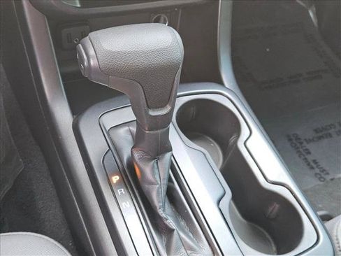 Used 2021 Chevrolet Colorado W/T w/ WT Convenience Package AWD/4WD image 15