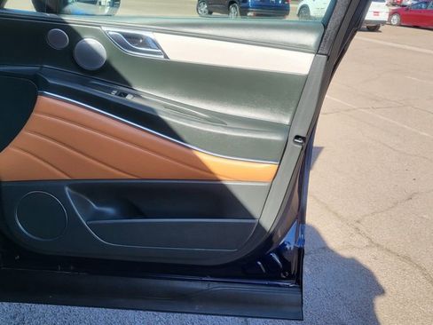 Used 2025 Genesis GV80 2.5T Advanced image 16