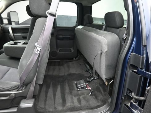 Used 2011 Chevrolet Silverado 1500 LS AWD/4WD image 43