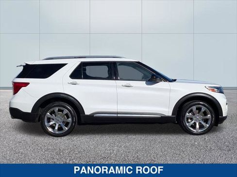 Used 2020 Ford Explorer Platinum w/ Premium Technology Package image 6