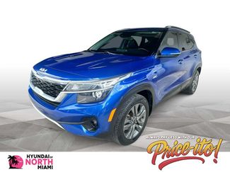 Used 2023 Kia Seltos S w/ Navigation Package AWD/4WD video 1