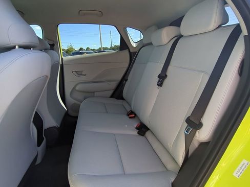 New 2026 Hyundai Kona SE image 15