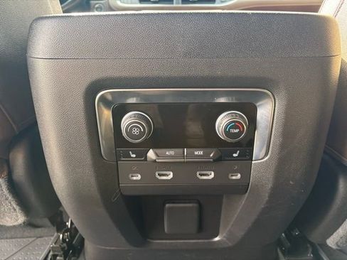 Certified 2023 Chevrolet Tahoe High Country w/ Advanced Technology Package image 21