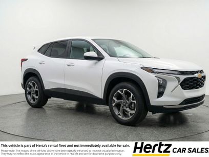 Used 2025 Chevrolet Trax LT w/ LT Convenience Package