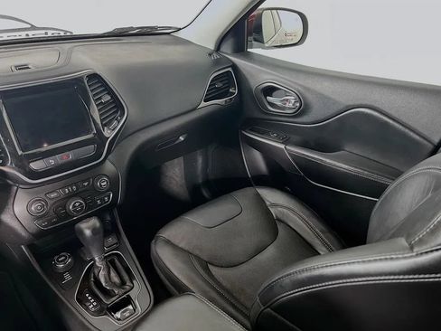 Used 2020 Jeep Cherokee Limited AWD/4WD image 23