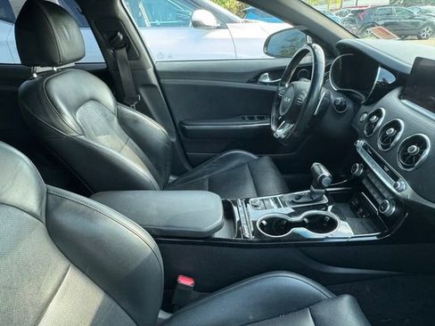 Certified 2022 Kia Stinger GT-Line AWD/4WD image 5