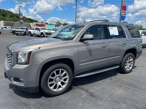 Used 2019 GMC Yukon Denali w/ Open Road Package AWD/4WD image 2