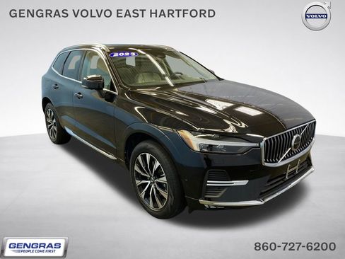Certified 2023 Volvo XC60 B5 Plus image 1