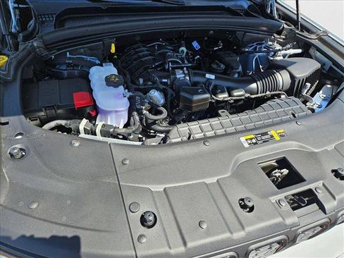 New 2025 Jeep Grand Cherokee L Limited w/ Black Appearance Package image 17