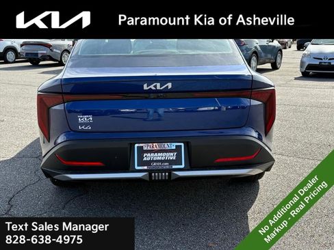 New 2025 Kia K4 LXS image 5