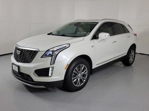 Certified 2023 Cadillac XT5 Premium Luxury w/ Technology Package FWD image 2