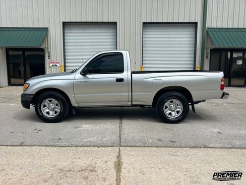 Used 2004 Toyota Tacoma 2WD Regular Cab w/ Enhancement Pkg image 5