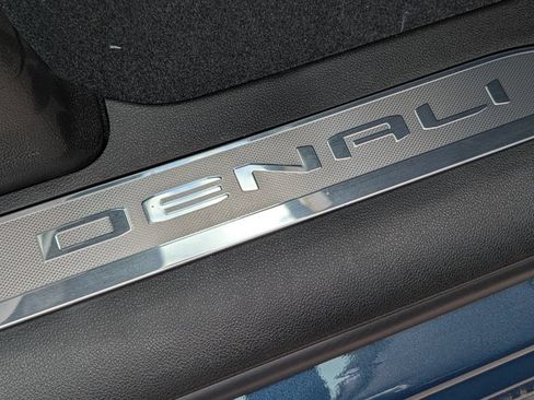 New 2026 GMC Sierra 3500 Denali w/ Denali Reserve Package AWD/4WD image 33