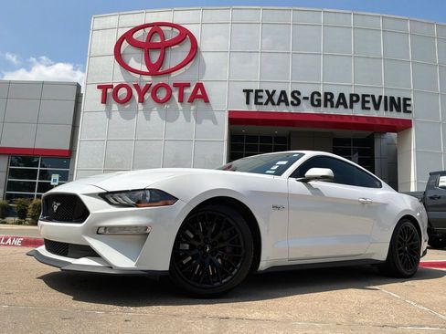 Used 2021 Ford Mustang GT Premium w/ GT Performance Package RWD image 2