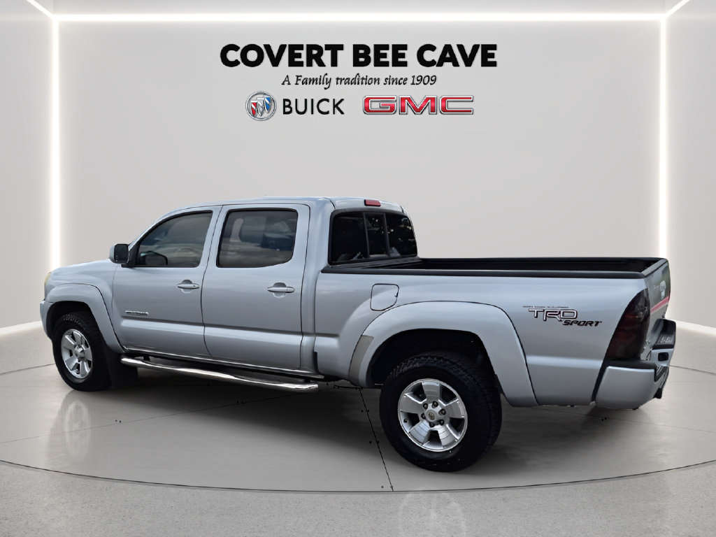 Used 2011 Toyota Tacoma PreRunner w/ TRD Sport Pkg w/JBL Audio RWD image 6