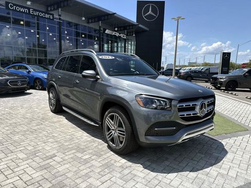 Certified 2023 Mercedes-Benz GLS 450 4MATIC image 7