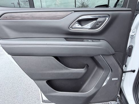 Used 2022 Chevrolet Tahoe Z71 w/ Z71 Off-Road Package image 33