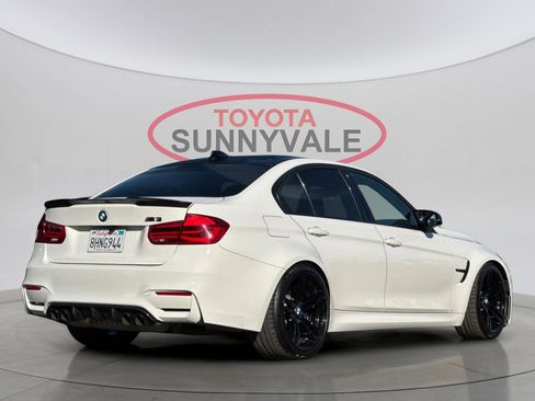 Used 2017 BMW M3 image 3
