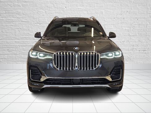 Certified 2022 BMW X7 xDrive40i w/ Premium Package image 2