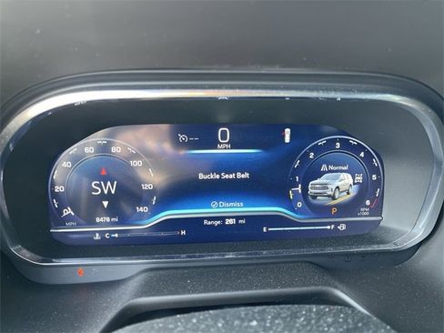 Used 2023 Chevrolet Tahoe Z71 w/ Luxury Package image 15