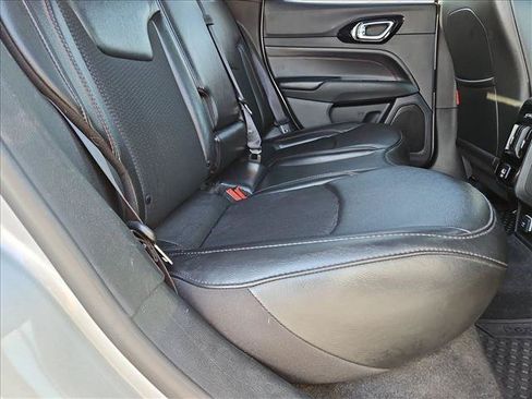 Used 2023 Jeep Compass Trailhawk AWD/4WD image 18