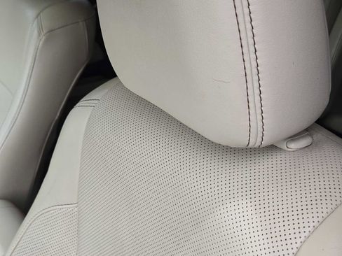Used 2015 Toyota Highlander Limited FWD image 15