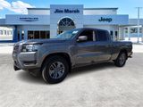 Used 2025 Nissan Frontier SV w/ Tow Package image 2