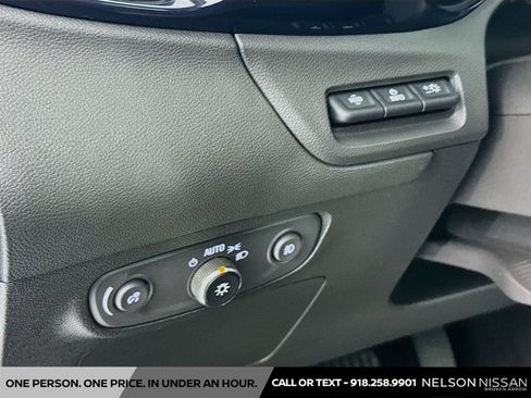 Used 2023 Buick Encore GX Essence w/ Advanced Technology Package FWD image 10
