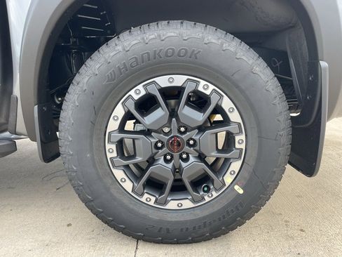 New 2026 Nissan Frontier Pro-X w/ Pro-X Convenience Package image 21