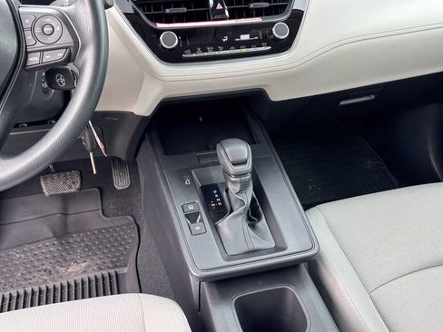 New 2026 Toyota Corolla Cross L image 16