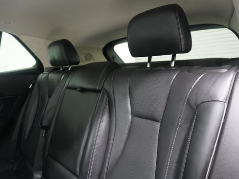 Used 2021 Buick Envision Essence w/ Sport Touring Package FWD image 13