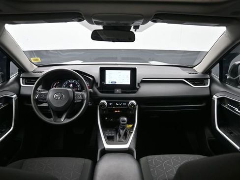 Certified 2024 Toyota RAV4 XLE w/ Convenience Package image 28